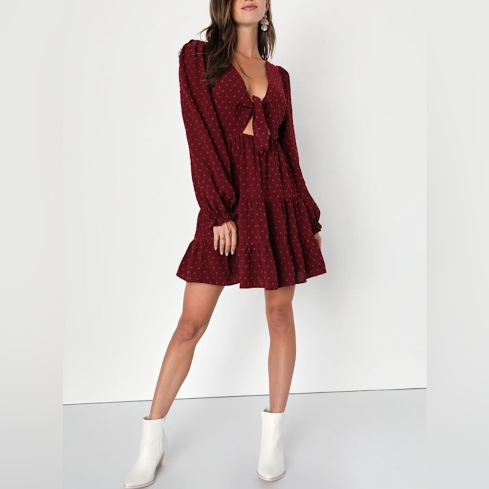 NWT‎ Lulus Long sleeve mini burgundy dress cutout